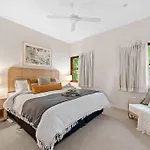 The Family Queenslander ~ Woolloongabba
